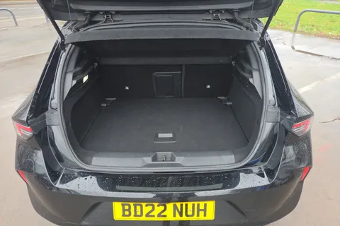 BD22NUH Vauxhall Astra 1.2 Turbo 130 GS Line 5dr Thumbnail #4