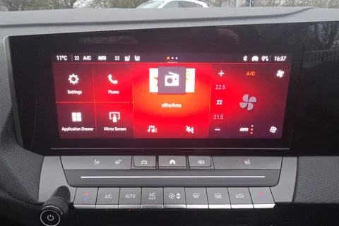 BD22NUH Vauxhall Astra 1.2 Turbo 130 GS Line 5dr Thumbnail #19