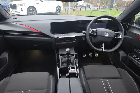 BD22NUH Vauxhall Astra 1.2 Turbo 130 GS Line 5dr Thumbnail #2