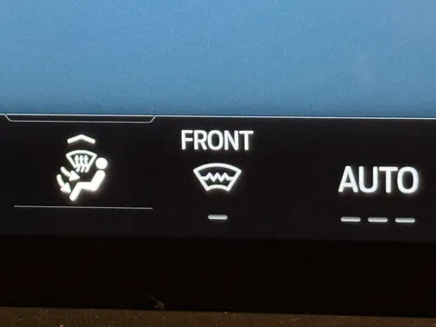 DL73FND Ford Transit Custom 2.0 EcoBlue 136ps H1 Van Limited Thumbnail #26