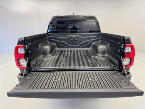 MX72KGK Toyota Hilux GR Sport D/Cab Pick Up 2.8 D-4D Auto Thumbnail #5