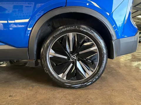 DX25WZW Nissan Qashqai 1.3 DiG-T MH 158 Tekna 5dr Xtronic Thumbnail #8