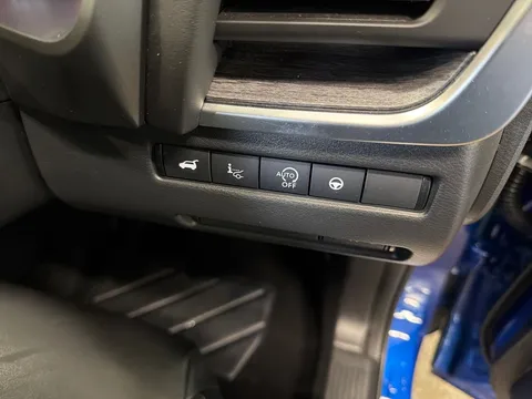 DX25WZW Nissan Qashqai 1.3 DiG-T MH 158 Tekna 5dr Xtronic Thumbnail #23