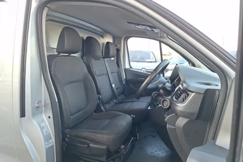 YK23SJL Renault Trafic LL30 Blue dCi 170 Sport Van EDC Thumbnail #27