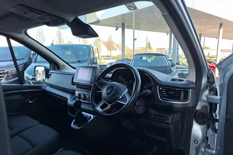 YK23SJL Renault Trafic LL30 Blue dCi 170 Sport Van EDC Thumbnail #26