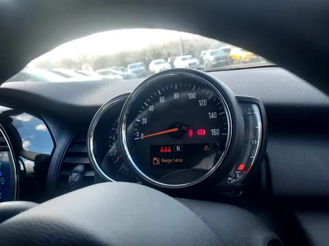 PX19JNU Mini Hatchback 1.5 One Classic II 5dr Thumbnail #19