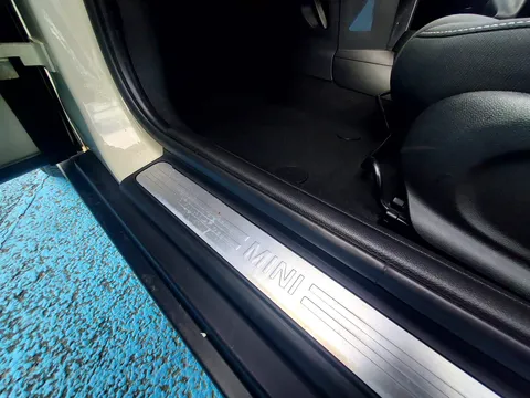 PX19JNU Mini Hatchback 1.5 One Classic II 5dr Thumbnail #22