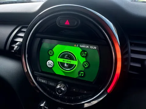 PX19JNU Mini Hatchback 1.5 One Classic II 5dr Thumbnail #25