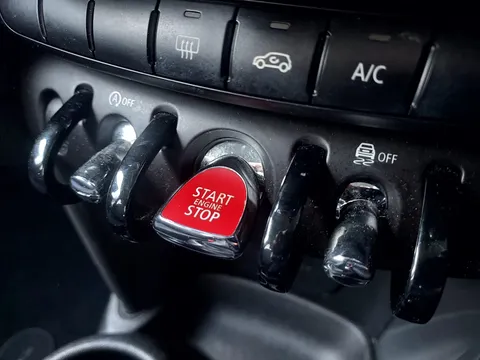 PX19JNU Mini Hatchback 1.5 One Classic II 5dr Thumbnail #26