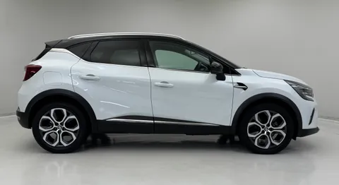 PF72NBE Renault Captur 1.6 E-Tech full hybrid 145 Techno 5dr Auto Thumbnail #5