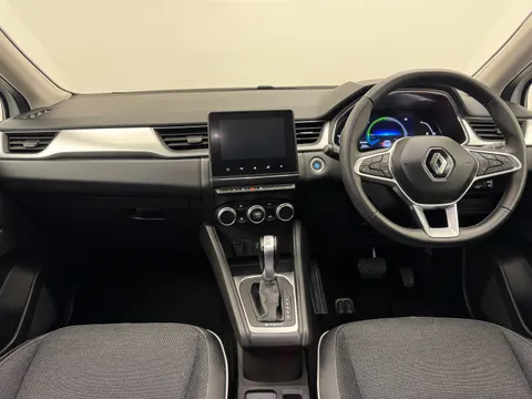 PF72NBE Renault Captur 1.6 E-Tech full hybrid 145 Techno 5dr Auto Thumbnail #10