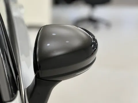 PF72NBE Renault Captur 1.6 E-Tech full hybrid 145 Techno 5dr Auto Thumbnail #28