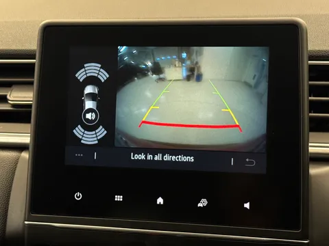 NG72XKE Renault Captur 1.6 E-Tech full hybrid 145 Techno 5dr Auto Thumbnail #20