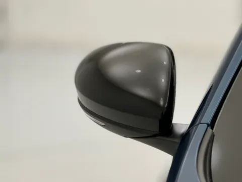 R50LKC Renault ARKANA 1.6 E-TECH Hybrid 145 R.S. Line 5dr Auto Thumbnail #22