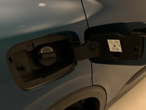 R50LKC Renault ARKANA 1.6 E-TECH Hybrid 145 R.S. Line 5dr Auto Thumbnail #33