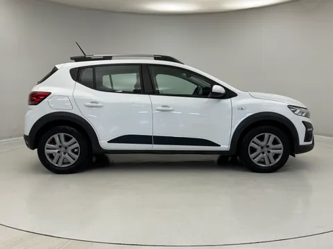 DU72XML Dacia Sandero Stepway 1.0 TCe Comfort 5dr Thumbnail #5