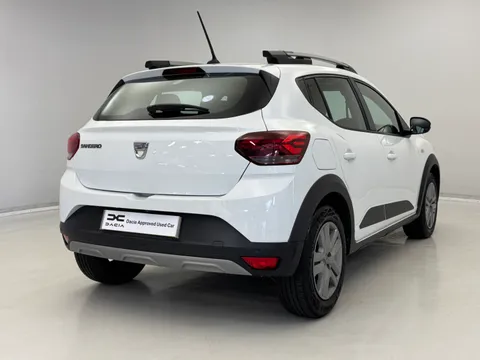 DU72XML Dacia Sandero Stepway 1.0 TCe Comfort 5dr Thumbnail #6