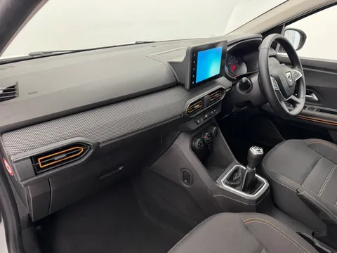 DU72XML Dacia Sandero Stepway 1.0 TCe Comfort 5dr Thumbnail #12