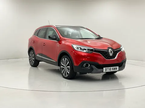 BT18NWM Renault Kadjar 1.2 TCE Signature S Nav 5dr EDC Thumbnail #2