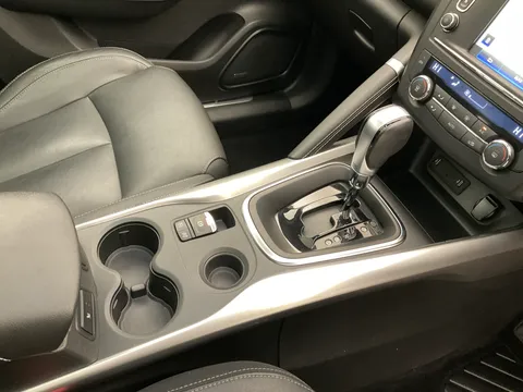 BT18NWM Renault Kadjar 1.2 TCE Signature S Nav 5dr EDC Thumbnail #39