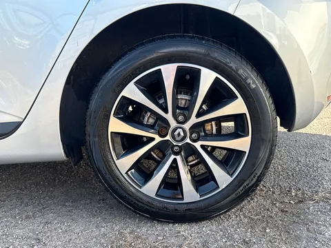 32 of 33 for Renault Clio 1.0 TCe 90 Iconic 5dr Auto