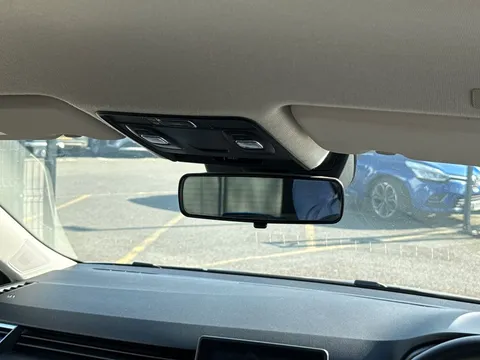 20 of 33 for Renault Clio 1.0 TCe 90 Iconic 5dr Auto