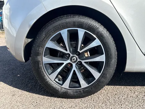 31 of 33 for Renault Clio 1.0 TCe 90 Iconic 5dr Auto