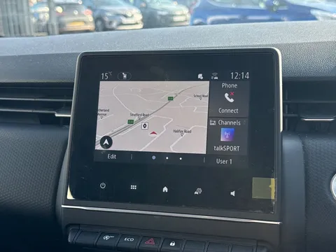 13 of 33 for Renault Clio 1.0 TCe 90 Iconic 5dr Auto