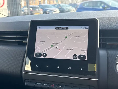 15 of 33 for Renault Clio 1.0 TCe 90 Iconic 5dr Auto