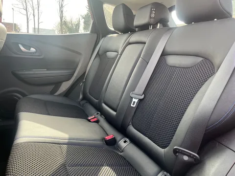 CX19OZF Renault Kadjar 1.3 TCE 160 S Edition 5dr Thumbnail #24