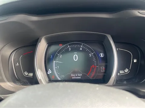 CX19OZF Renault Kadjar 1.3 TCE 160 S Edition 5dr Thumbnail #9