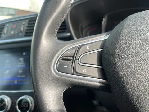 CX19OZF Renault Kadjar 1.3 TCE 160 S Edition 5dr Thumbnail #21