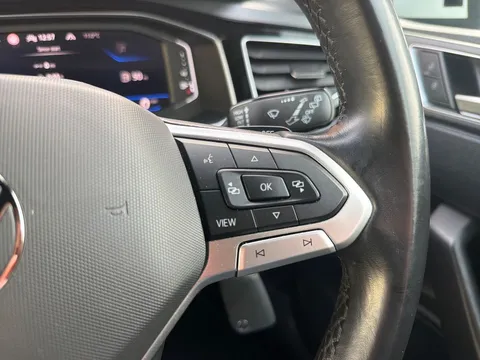 DC23XFD Volkswagen Taigo 1.5 TSI 150 R-Line 5dr DSG Thumbnail #16