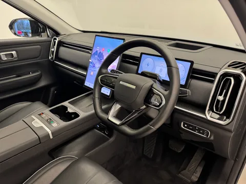 DF25UOS Jaecoo 7 1.5T SHS Luxury 5dr Auto Thumbnail #10