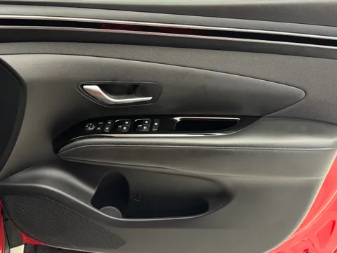 DL22CVM Hyundai Tucson 1.6 TGDi SE Connect 5dr 2WD Thumbnail #17