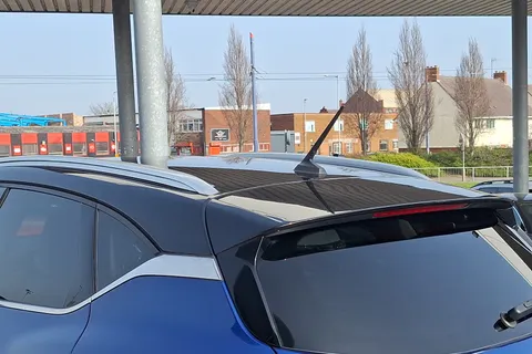 BG22JFA Renault Captur 1.0 TCE 90 SE Edition 5dr Thumbnail #24