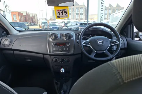 BN17AYB Dacia Sandero Stepway 0.9 TCe Ambiance 5dr Thumbnail #4