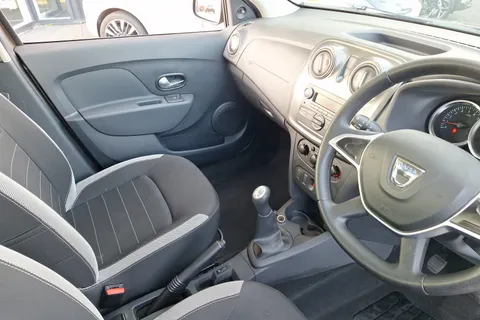 BN17AYB Dacia Sandero Stepway 0.9 TCe Ambiance 5dr Thumbnail #13