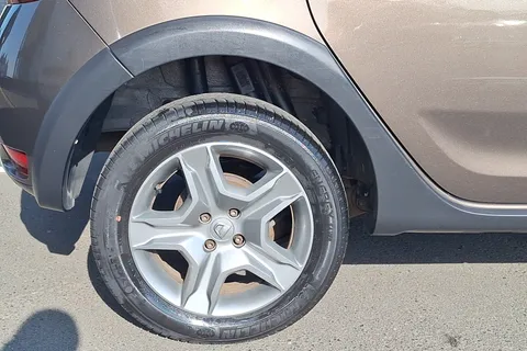 BN17AYB Dacia Sandero Stepway 0.9 TCe Ambiance 5dr Thumbnail #41