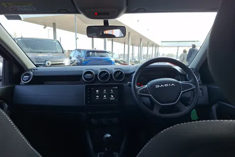 BJ23ULM Dacia Duster 1.0 TCe 90 Expression 5dr Thumbnail #4