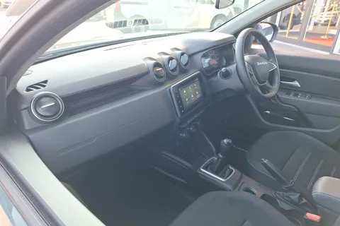 BJ23ULM Dacia Duster 1.0 TCe 90 Expression 5dr Thumbnail #14