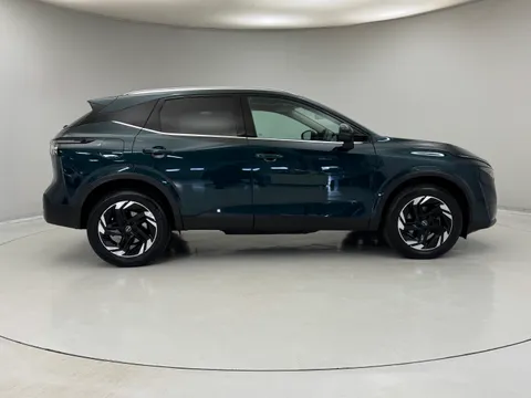 OE25ULA Nissan Qashqai 1.3 DiG-T MH N-Connecta [Glass Roof] 5dr Thumbnail #11