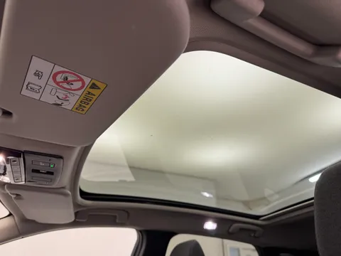 OE25ULA Nissan Qashqai 1.3 DiG-T MH N-Connecta [Glass Roof] 5dr Thumbnail #16