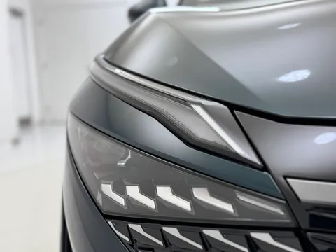 OE25ULA Nissan Qashqai 1.3 DiG-T MH N-Connecta [Glass Roof] 5dr Thumbnail #32