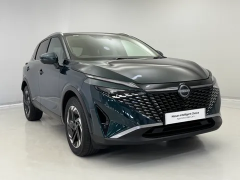 OE25UMF Nissan Qashqai 1.3 DiG-T MH N-Connecta [Glass Roof] 5dr Thumbnail #3