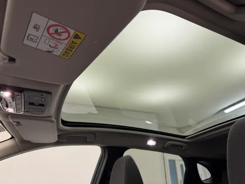 OE25UMF Nissan Qashqai 1.3 DiG-T MH N-Connecta [Glass Roof] 5dr Thumbnail #16