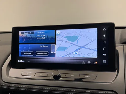 OE25UMF Nissan Qashqai 1.3 DiG-T MH N-Connecta [Glass Roof] 5dr Thumbnail #24