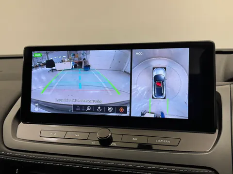 OE25UMF Nissan Qashqai 1.3 DiG-T MH N-Connecta [Glass Roof] 5dr Thumbnail #25