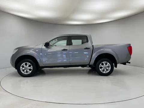 OW72ZVH Nissan Navara Double Cab Pick Up Acenta 2.3dCi 163 TT 4WD Thumbnail #7