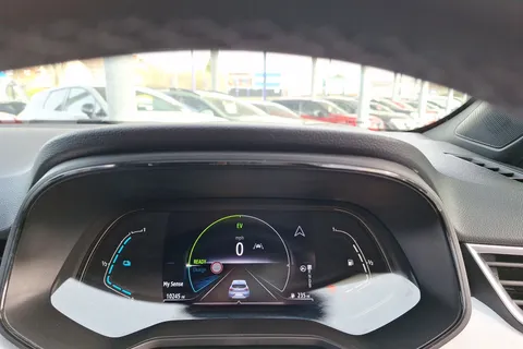 BL23VSK Renault Clio 1.6 E-TECH full hybrid 145 Techno 5dr Auto Thumbnail #12